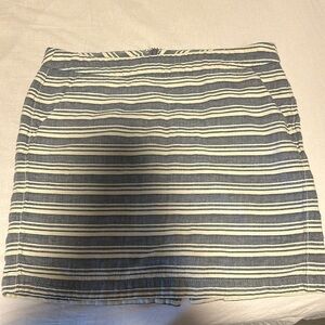 Tommy Hilfiger size 8 striped skirt